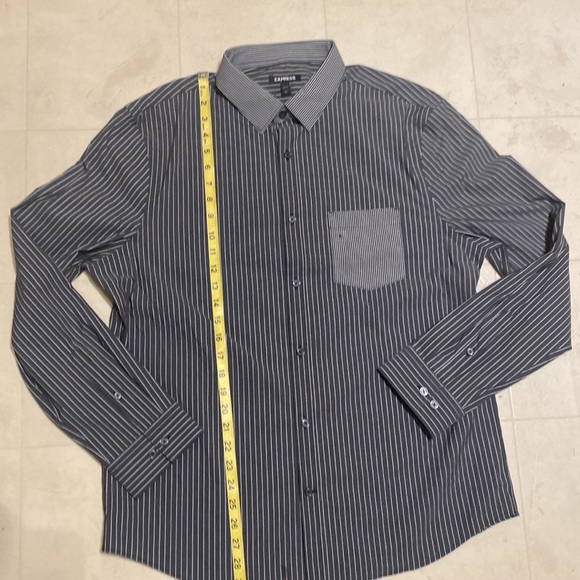 Mens EXPRESS L/S Button Down! Vertical Stripes! Dress Shirt LARGE Brand NEW!🔥🎄 - Picture 8 of 15